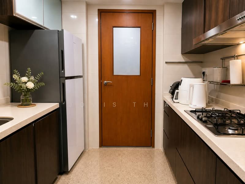Rafflesia Condo, 31 Bishan Street 21, 2 Bedrooms, 915 sqft, Condominium For Sale, by Jovis Thia, 500215383 - Kitchen - PropertyGuru.com.sg