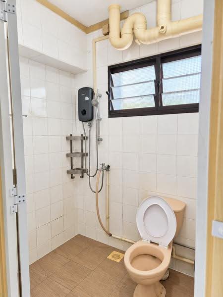 786D Woodlands Drive 60, 786D Woodlands Drive 60, Admiralty / Woodlands, Room Rental, 150 sqft, HDB Flat For Rent, by Nadhirah Ismail, 500215387 - Bathroom - PropertyGuru.com.sg