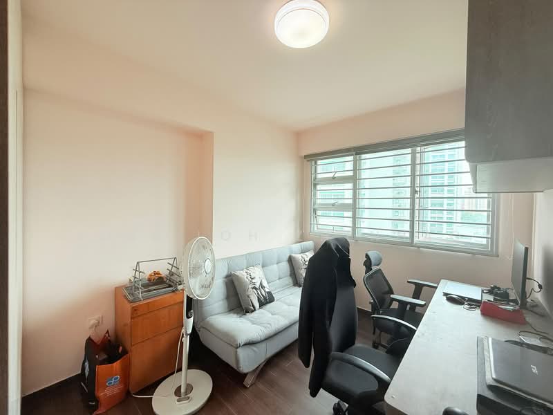 260B Kebun Baru Court, 260B Ang Mo Kio Street 21, 3 Bedrooms, 1,001 sqft, HDB Flat For Sale, by Jose Loh Zhenhao, 500215397 - Study - PropertyGuru.com.sg