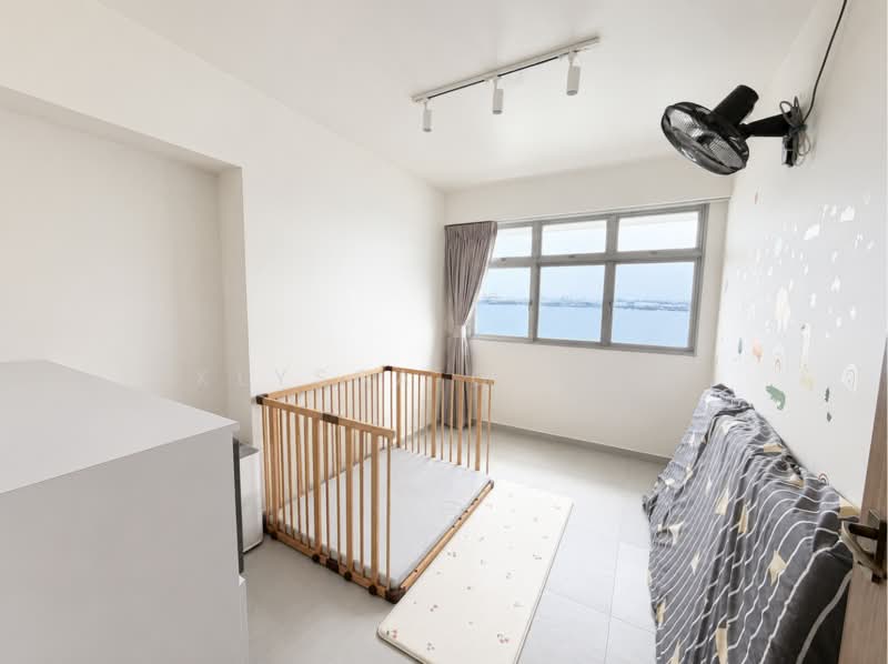 422A Northshore Drive, 422A Northshore Drive, 3 Bedrooms, 1,216 sqft, HDB Flat For Sale, by Klyssa Chong, 500215401 - Bedroom - PropertyGuru.com.sg
