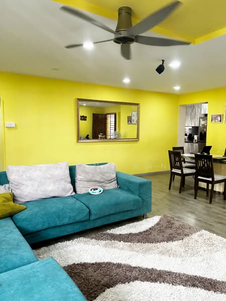 319C Anchorvale Drive, 319C Anchorvale Drive, 3 Bedrooms, 1,184 sqft, HDB Flat For Sale, by Diana Tan, 500215410 - Living Room - PropertyGuru.com.sg