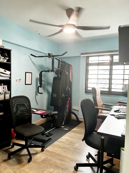 319C Anchorvale Drive, 319C Anchorvale Drive, 3 Bedrooms, 1,184 sqft, HDB Flat For Sale, by Diana Tan, 500215410 - Common/Study room - PropertyGuru.com.sg