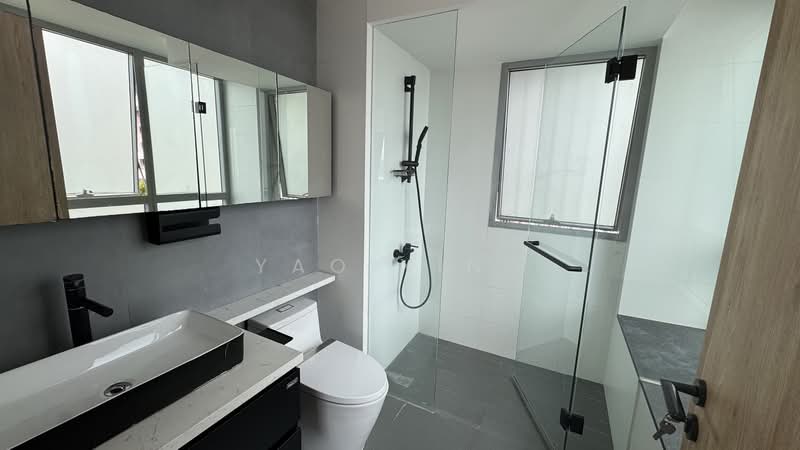 The Minton, 12 Hougang Street 11, 2 Bedrooms, 1,109 sqft, Condominium For Rent, by Yao Xing, 500215411 - Bathroom - PropertyGuru.com.sg