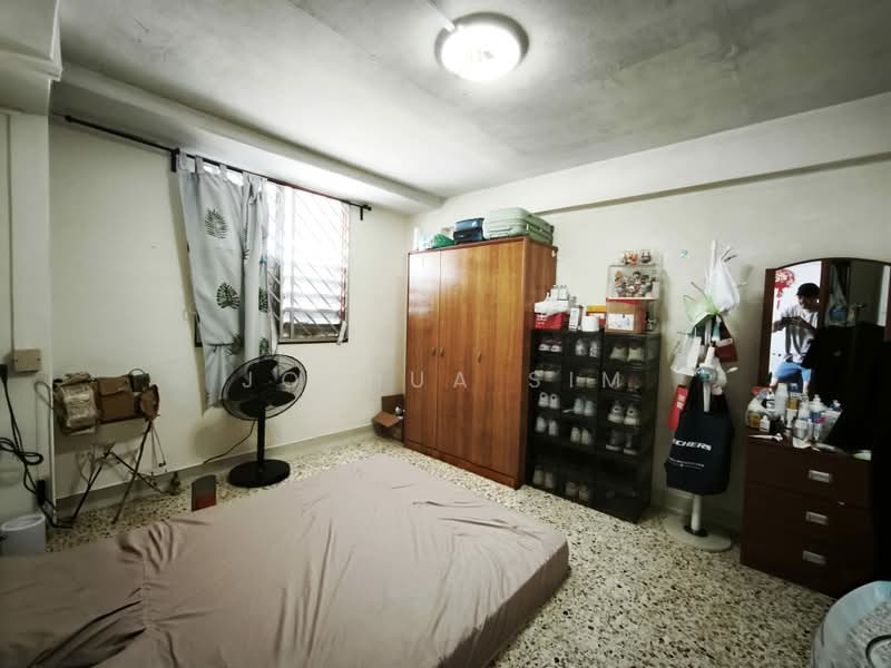 28 New Upper Changi Road, 28 New Upper Changi Road, 2 Bedrooms, 700 sqft, HDB Flat For Sale, by Joshua Sim, 500215413 - Bedroom - PropertyGuru.com.sg