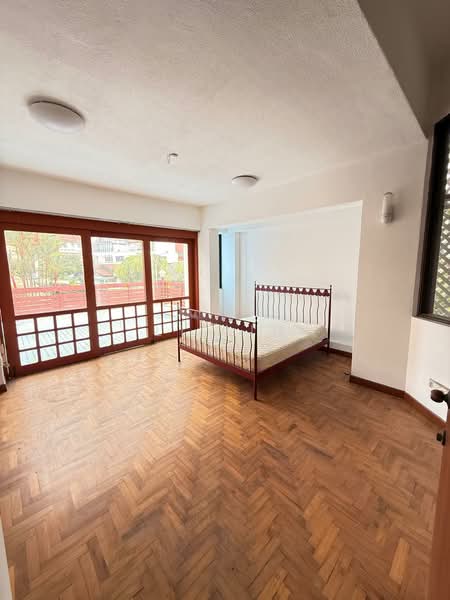 Mimosa Villas, Mimosa Walk, 4 Bedrooms, 5,000 sqft, Semi-Detached House For Sale, by Li Lin, 500215417 - Bedroom - PropertyGuru.com.sg