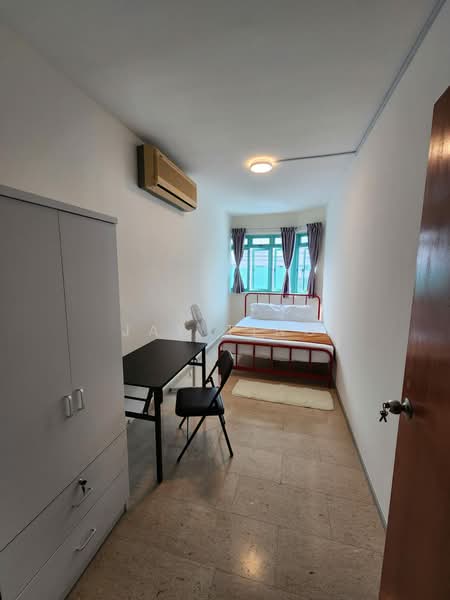 Ballota Park Condo, 152 Mariam Way, 6 Bedrooms, 1,700 sqft, Condominium For Rent, by Jay Ting, 500215422 - Bedroom - PropertyGuru.com.sg