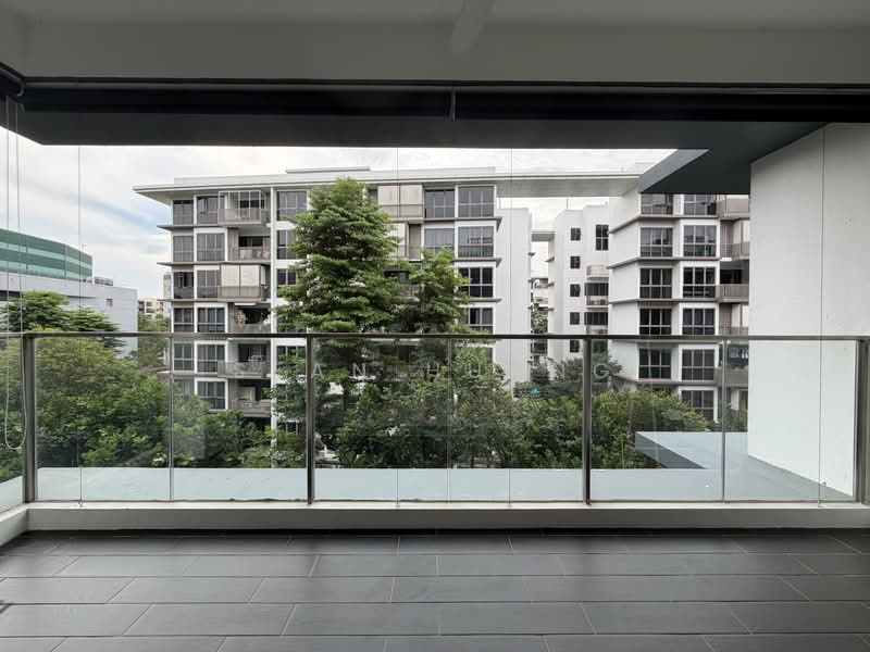 Hedges Park Condominium, 71 Flora Drive, 2 Bedrooms, 760 sqft, Condominium For Rent, by Sean Huang, 500215430 - Balcony - PropertyGuru.com.sg