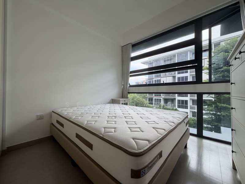 Hedges Park Condominium, 71 Flora Drive, 2 Bedrooms, 760 sqft, Condominium For Rent, by Sean Huang, 500215430 - Master Bedroom - PropertyGuru.com.sg