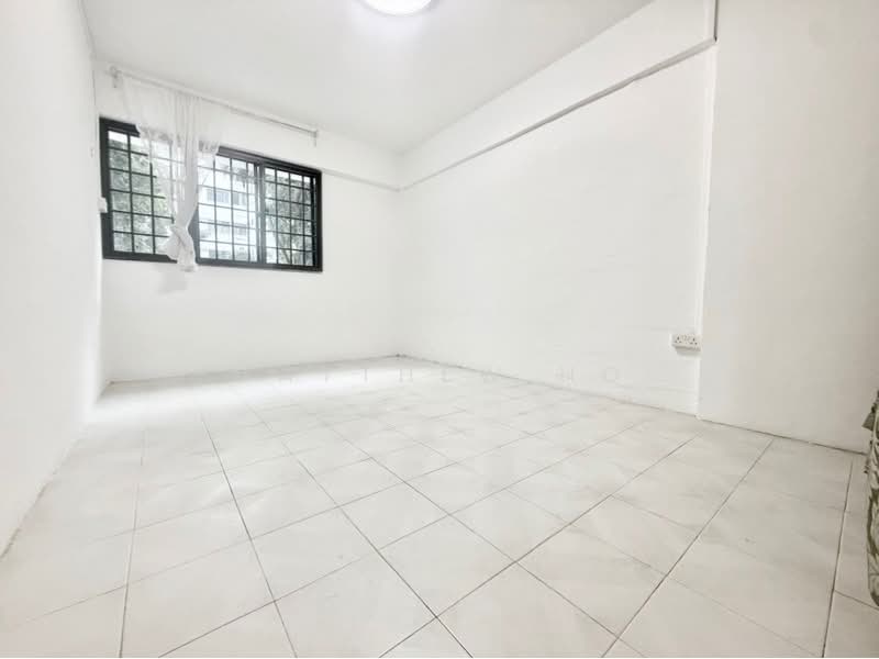 229 Serangoon Avenue 4, 229 Serangoon Avenue 4, 3 Bedrooms, 979 sqft, HDB Flat For Sale, by Matthew Ho, 500215434 - PropertyGuru.com.sg
