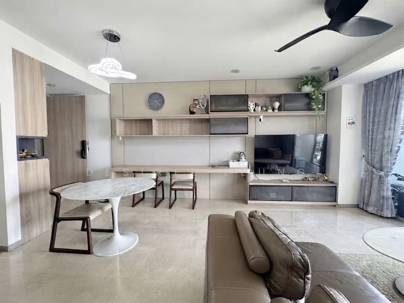 Riversails, 10 Upper Serangoon Crescent, 2 Bedrooms, 883 sqft, Condominium For Sale, by Desiree Leung, 500215447 - Living Room - PropertyGuru.com.sg