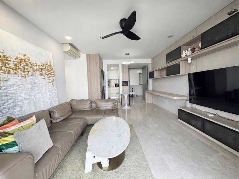 Riversails, 10 Upper Serangoon Crescent, 2 Bedrooms, 883 sqft, Condominium For Sale, by Desiree Leung, 500215447 - Living Room - PropertyGuru.com.sg