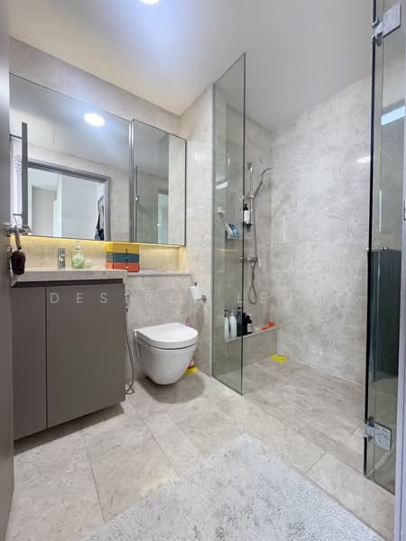 Riversails, 10 Upper Serangoon Crescent, 2 Bedrooms, 883 sqft, Condominium For Sale, by Desiree Leung, 500215447 - Master Bathroom - PropertyGuru.com.sg