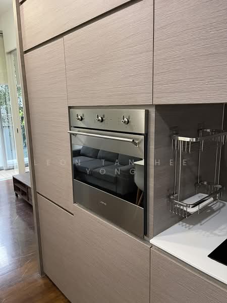 Seletar Park Residence, 17 Seletar Road, 1 Bedroom, 527 sqft, Condominium For Sale, by Leon Tan Hee Yong, 500215451 - Kitchen - PropertyGuru.com.sg