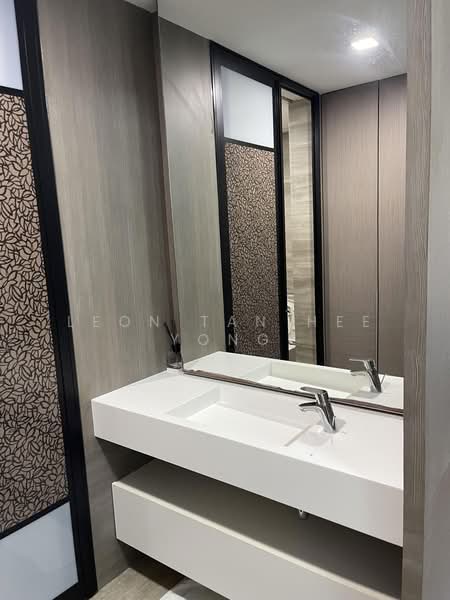 Seletar Park Residence, 17 Seletar Road, 1 Bedroom, 527 sqft, Condominium For Sale, by Leon Tan Hee Yong, 500215451 - Bathroom - PropertyGuru.com.sg