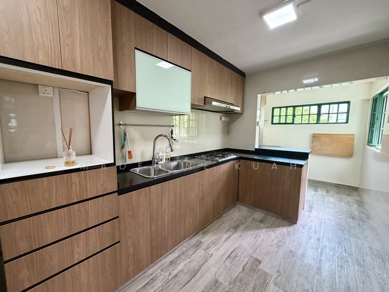 955 Hougang Avenue 9, 955 Hougang Avenue 9, 3 Bedrooms, 1,249 sqft, HDB Flat For Sale, by Madeline Kuah, 500215454 - Kitchen - PropertyGuru.com.sg