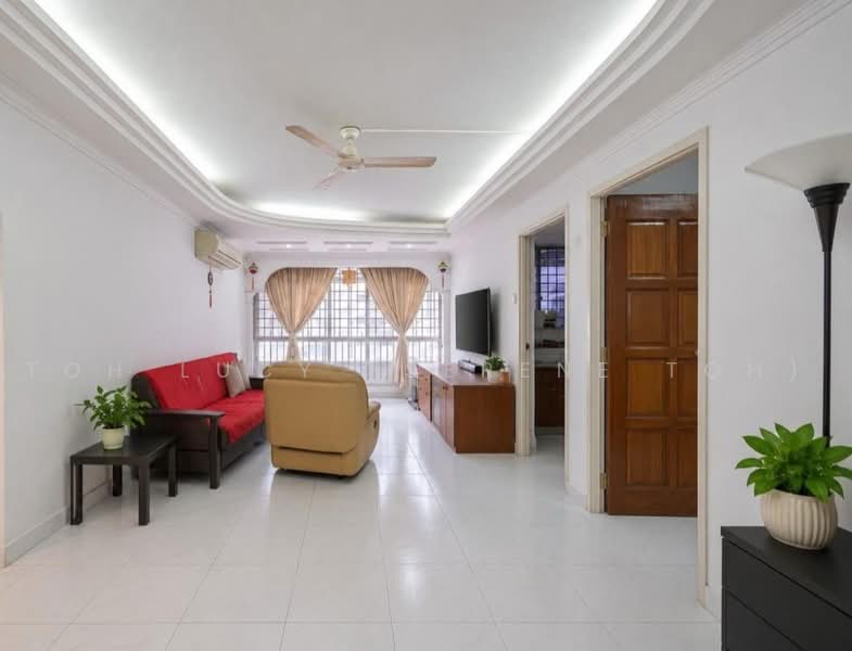 82 Lorong 4 Toa Payoh, 82 Lorong 4 Toa Payoh, 3 Bedrooms, 1,119 sqft, HDB Flat For Sale, by Toh Lucy (Serene Toh), 500215458 - Living Room - PropertyGuru.com.sg