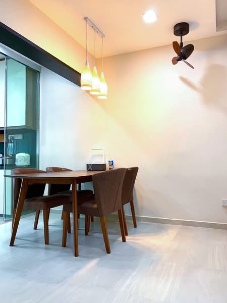 137 Potong Pasir Avenue 3, 137 Potong Pasir Avenue 3, 3 Bedrooms, 1,044 sqft, HDB Flat For Rent, by Alex Deven, 500215461 - Dining Room - PropertyGuru.com.sg