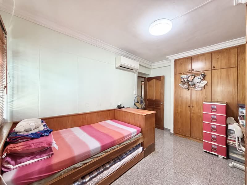 974 Hougang Street 91, 974 Hougang Street 91, 3 Bedrooms, 1,475 sqft, HDB Flat For Sale, by Chan Xi, 500215463 - Bedroom - PropertyGuru.com.sg