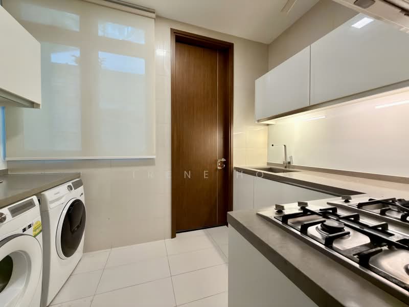Residences @ Emerald Hill, 119 Emerald Hill Road, 5 Bedrooms, 5,791 sqft, Cluster House For Sale, by Irene Ho, 500215468 - Kitchen - PropertyGuru.com.sg