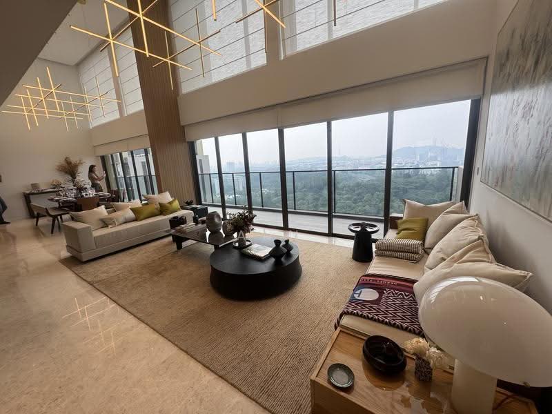 Pinetree Hill, 30 Pine Grove, Clementi Park / Upper Bukit Timah, 5 Bedrooms, 2,874 sqft, Condominium For Sale, by Ann Lee, 500215489 - Living Room - PropertyGuru.com.sg