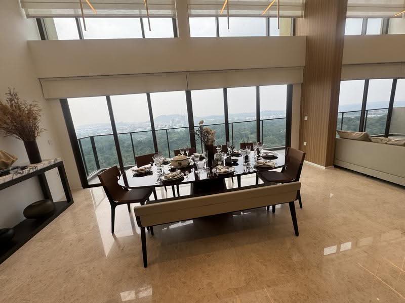 Pinetree Hill, 30 Pine Grove, Clementi Park / Upper Bukit Timah, 5 Bedrooms, 2,874 sqft, Condominium For Sale, by Ann Lee, 500215489 - Dining Room - PropertyGuru.com.sg