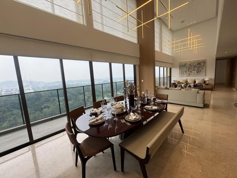 Pinetree Hill, 30 Pine Grove, Clementi Park / Upper Bukit Timah, 5 Bedrooms, 2,874 sqft, Condominium For Sale, by Ann Lee, 500215489 - Dining Room - PropertyGuru.com.sg