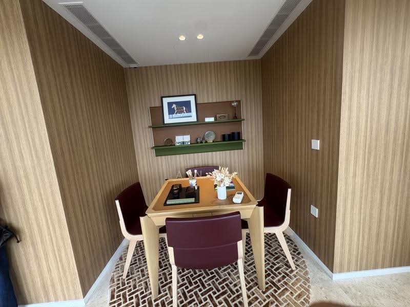 Pinetree Hill, 30 Pine Grove, Clementi Park / Upper Bukit Timah, 5 Bedrooms, 2,874 sqft, Condominium For Sale, by Ann Lee, 500215489 - Dining Room - PropertyGuru.com.sg