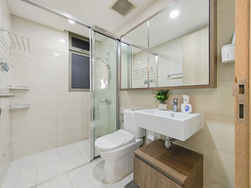 Sol Acres, 8 Choa Chu Kang Grove, 3 Bedrooms, 1,044 sqft, Executive Condominium For Sale, by Cynthia Kor, 500215492 - Bathroom - PropertyGuru.com.sg