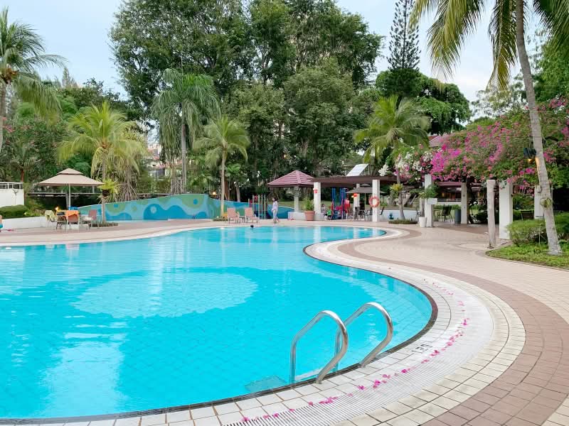Eastern Lagoon II, 200 Upper East Coast Road, 1 Bedroom, 721 sqft, Condominium For Sale, by Alicia Chia, 500215520 - Pool - PropertyGuru.com.sg