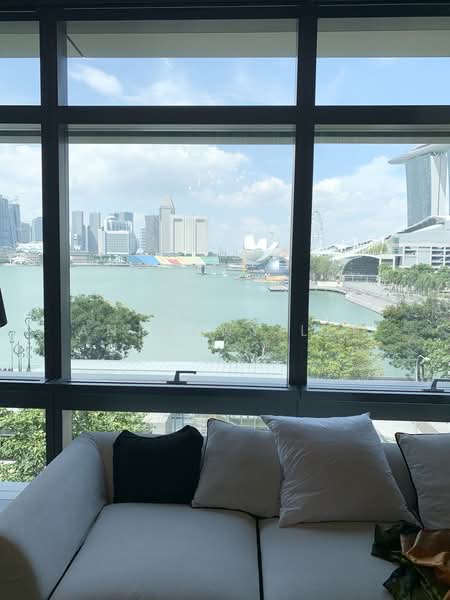 Marina Bay Residences, 18 Marina Boulevard, 2 Bedrooms, 980 sqft, Condominium For Rent, by Anthony Lee, 500215529 - Living Room - PropertyGuru.com.sg