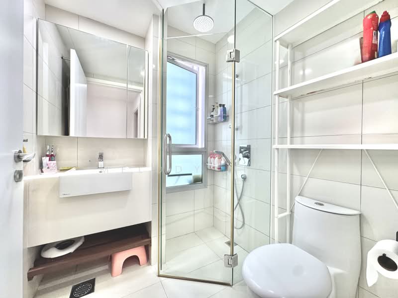 Eight Riversuites, 6 Whampoa East, 3 Bedrooms, 2,142 sqft, Condominium For Sale, by Melody Liew, 500215547 - Bathroom - PropertyGuru.com.sg