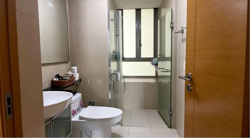 Casa Merah, 66 Tanah Merah Kechil Avenue, 3 Bedrooms, 1,227 sqft, Condominium For Sale, by Winnie Aw, 500215549 - Bathroom - PropertyGuru.com.sg