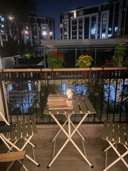 Mayfair Gardens, 8 Rifle Range Road, 1 Bedroom, 635 sqft, Condominium For Rent, by Ernest Low, 500215550 - Balcony - PropertyGuru.com.sg