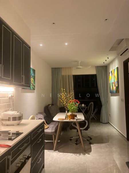 Mayfair Gardens, 8 Rifle Range Road, 1 Bedroom, 635 sqft, Condominium For Rent, by Ernest Low, 500215550 - Living Room - PropertyGuru.com.sg