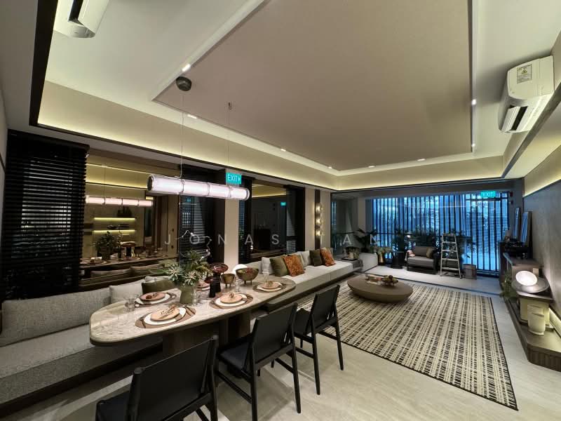 The Reserve Residences, 9 Jalan Anak Bukit, 3 Bedrooms, 1,313 sqft, Condominium For Sale, by Jonas Tan, 500215551 - Living Room - PropertyGuru.com.sg