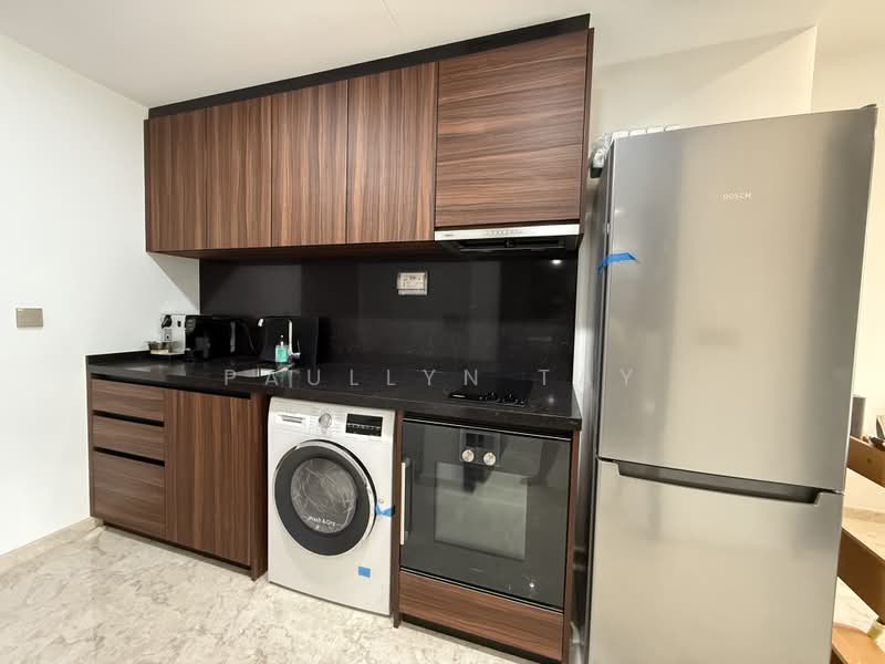 Pullman Residences, 18 Dunearn Road, 1 Bedroom, 463 sqft, Condominium For Rent, by Paullyn Tay, 500215556 - Kitchen - PropertyGuru.com.sg