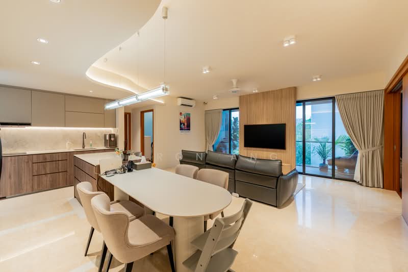 Waterbank at Dakota, 84 Dakota Crescent, 3 Bedrooms, 1,281 sqft, Condominium For Sale, by Daron Ang, 500215576 - Living Room - PropertyGuru.com.sg