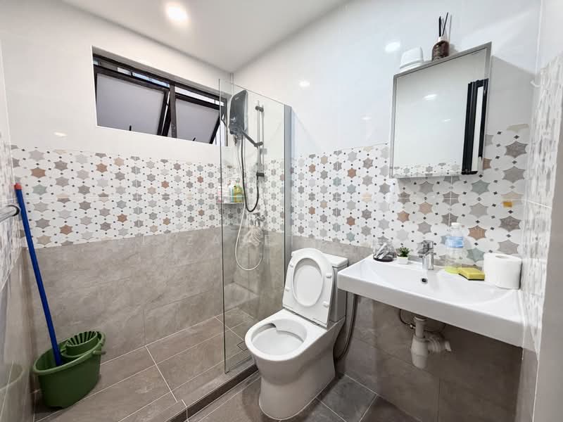 Bayshore Park, 52 Bayshore Road, Room Rental, 130 sqft, Condominium For Rent, by Elizabeth Mok, 500215588 - Bathroom - PropertyGuru.com.sg