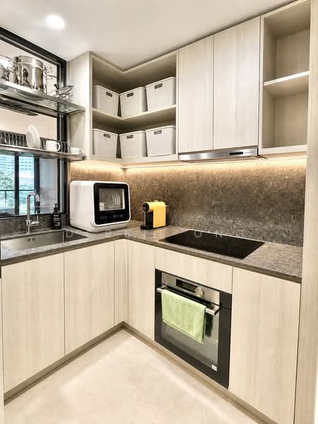 Fyve Derbyshire, 5 Derbyshire Road, 3 Bedrooms, 797 sqft, Condominium For Sale, by Debbie Ong, 500215598 - Kitchen - PropertyGuru.com.sg