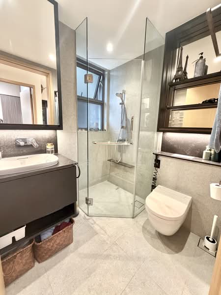 Fyve Derbyshire, 5 Derbyshire Road, 3 Bedrooms, 797 sqft, Condominium For Sale, by Debbie Ong, 500215598 - Bathroom - PropertyGuru.com.sg