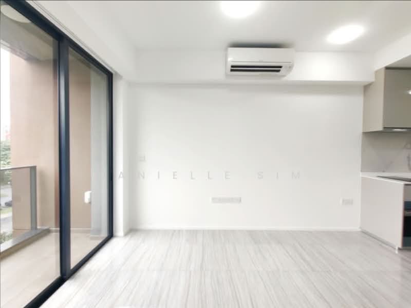 Parc Esta, 900 Sims Avenue, Studio, 420 sqft, Condominium For Sale, by Danielle Sim, 500215600 - Balcony - PropertyGuru.com.sg
