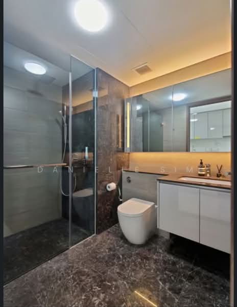 Parc Esta, 900 Sims Avenue, Studio, 420 sqft, Condominium For Sale, by Danielle Sim, 500215600 - Bathroom - PropertyGuru.com.sg