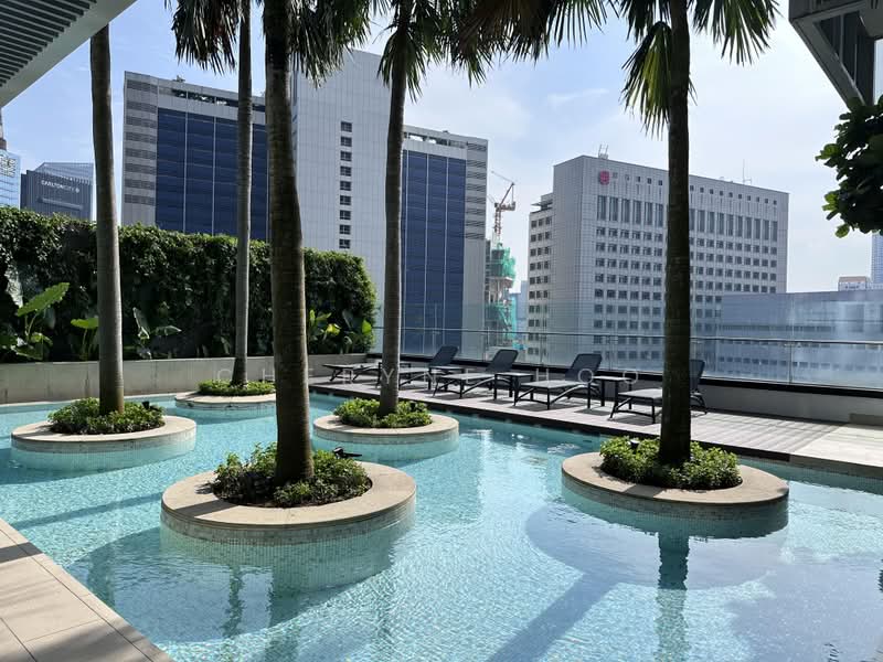 The Clift, 21 McCallum Street, 1 Bedroom, 527 sqft, Apartment For Sale, by Cheryne Hoo, 500215616 - Pool - PropertyGuru.com.sg