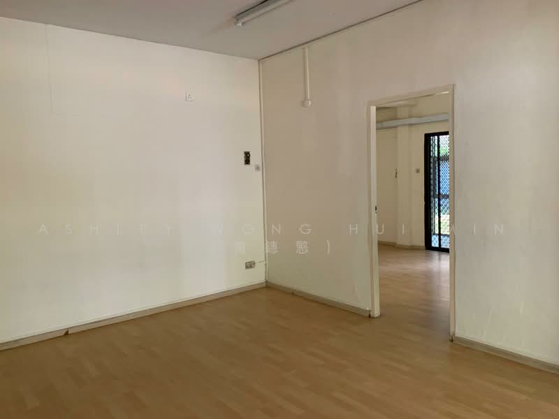 For rebuilding in Orchard, Paterson Hill Angullia Park Jalan Arnap Jalan Tupai One Tree Hill Jalan Kelawar Tomlinson Road, 6 Bedrooms, 7,000 sqft, Detached House For Sale, by Ashley Wong Hui Min (黄鏸慜), 500215619 - Interior - PropertyGuru.com.sg
