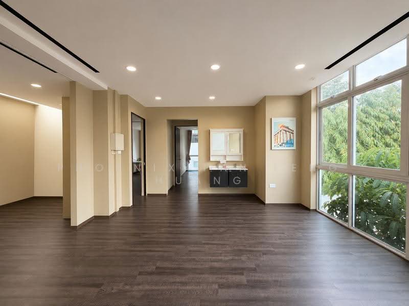 3.5 Storey Modern beach facing detached with lift . Cheap bungalow under 4million, Pasir Ris / Tampines, 6 Bedrooms, 8,000 sqft, Detached House For Sale, by Phoenix Tan Feng Huang, 500215633 - Interior - PropertyGuru.com.sg