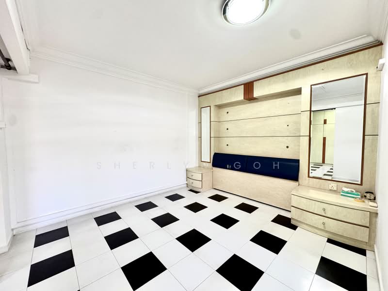 635 Pasir Ris Drive 1, 635 Pasir Ris Drive 1, 3 Bedrooms, 1,119 sqft, HDB Flat For Sale, by Sherlyn Goh, 500215634 - Bedroom - PropertyGuru.com.sg