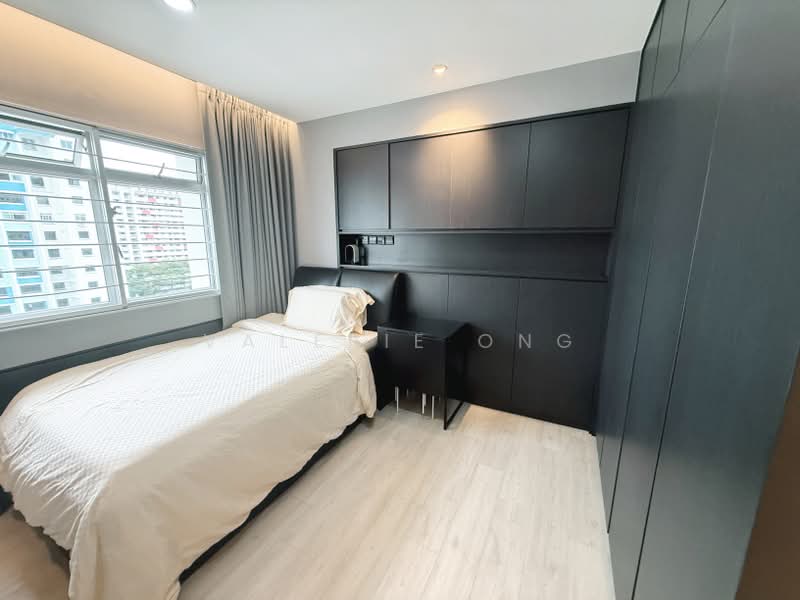 7 Lorong 7 Toa Payoh, 7 Lorong 7 Toa Payoh, 3 Bedrooms, 1,292 sqft, HDB Flat For Sale, by Valerie Ong, 500215637 - Bedroom - PropertyGuru.com.sg