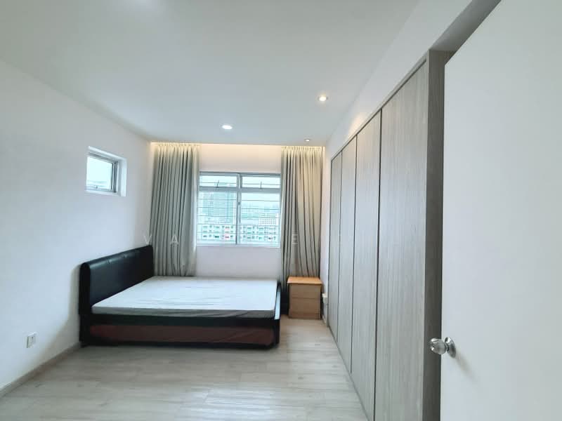 7 Lorong 7 Toa Payoh, 7 Lorong 7 Toa Payoh, 3 Bedrooms, 1,292 sqft, HDB Flat For Sale, by Valerie Ong, 500215637 - Bedroom - PropertyGuru.com.sg