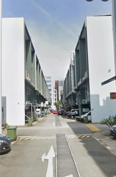 <Ground Level> Toh Guan B2 Factory/ Carpentry/ Engineering/ Car Workshop, , 6,232 sqft, Factory / Workshop (B2) For Rent, by Liong Phang Fei, 500215639 - Exterior - CommercialGuru.com.sg