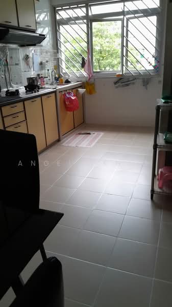 402 Fajar Road, 402 Fajar Road, 3 Bedrooms, 1,108 sqft, HDB Flat For Sale, by Angela Khoo, 500215643 - Kitchen - PropertyGuru.com.sg